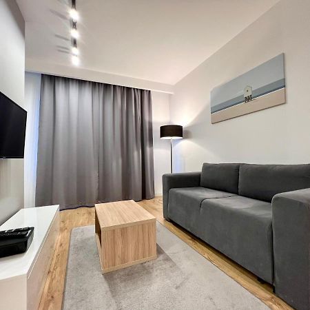 K22 Large Apart Slawinska 509 Warschau Exterior foto