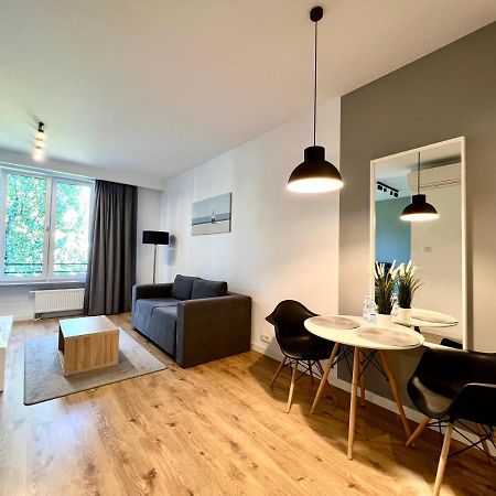 K22 Large Apart Slawinska 509 Warschau Exterior foto