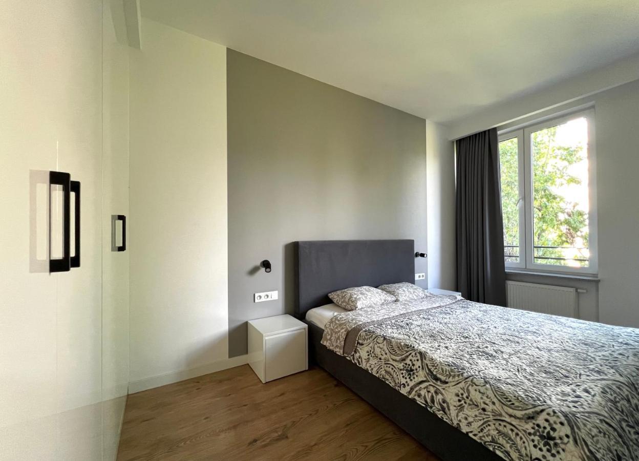K22 Large Apart Slawinska 509 Warschau Exterior foto