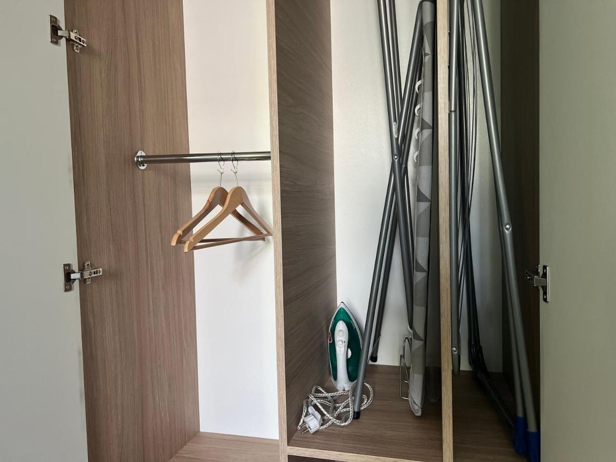 K22 Large Apart Slawinska 509 Warschau Exterior foto